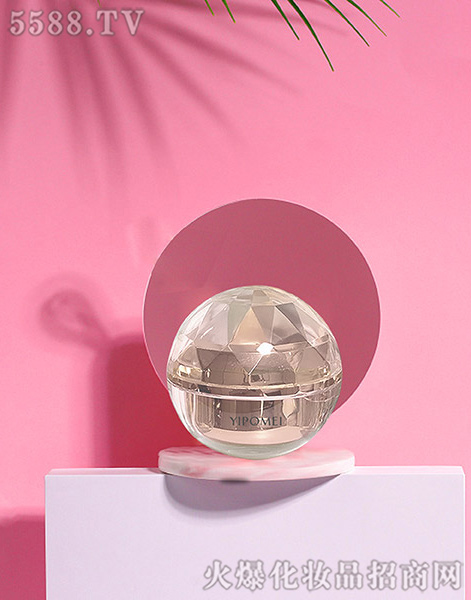 �V�ݷ�ɫ���Ƽ����޹�˾���ز������B(y��ng)�o���A˪