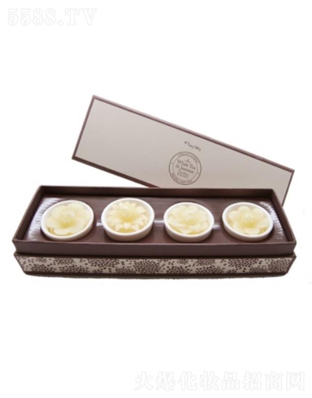 �V�݅R������Ȼ��Ʒ�B�i���޹�˾���R����ײ��������Ϟ��4���b�����Ϟ�T��һ�N�r���o��Ʒ