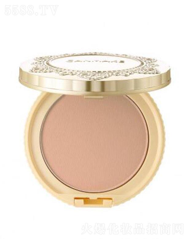 ���L�����yƷ�����ڣ����޹�˾��CANMAKE͸�������۷��MB ��Ȼ�wɫ���m����Ȼƫ��w