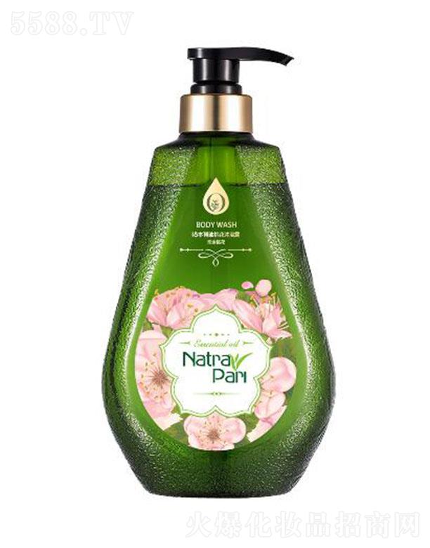 �V�݋���Ҽ�x�������MƷ���޹�˾��18����ԡ¶-�һ���޹ 650ml �坍��ͬ�r���ּ��wˮ��