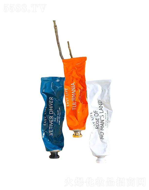 ���^��ѩ�滯�yƷ���޹�˾��һ����������o(h��)��˪