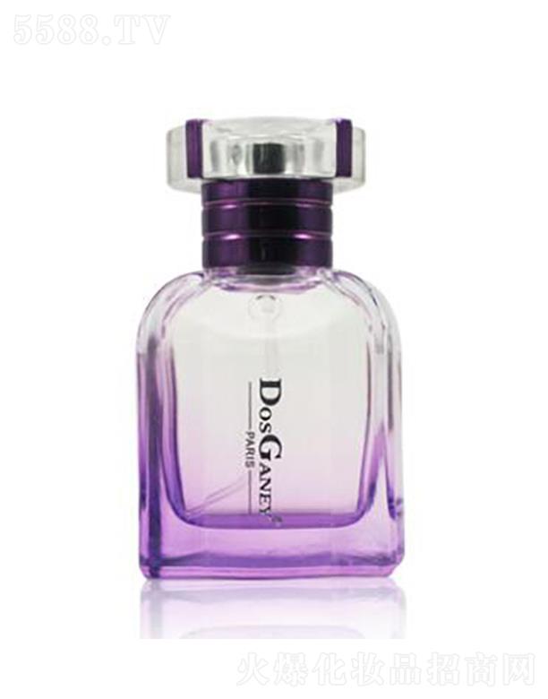 �Ռ��мΌ����û������޹�˾����˹���������ˮ