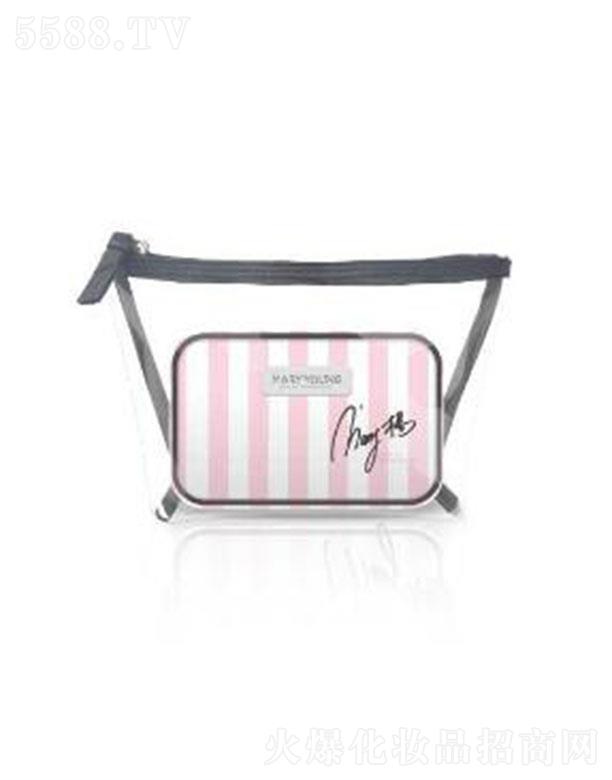 ������������y��