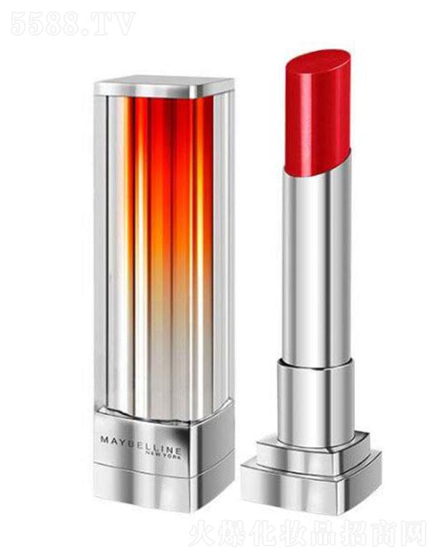 ����ɏ�v��ҫ����Ħ����t�� M(m��n)���wһĨ�@ɫ