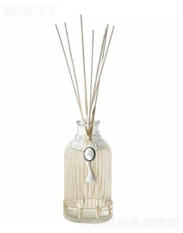 �Ϻ������� ��?sh��)۠��­h(hu��n)����Փ]�l(f��)Һ200ml �C ��˹��Ů������