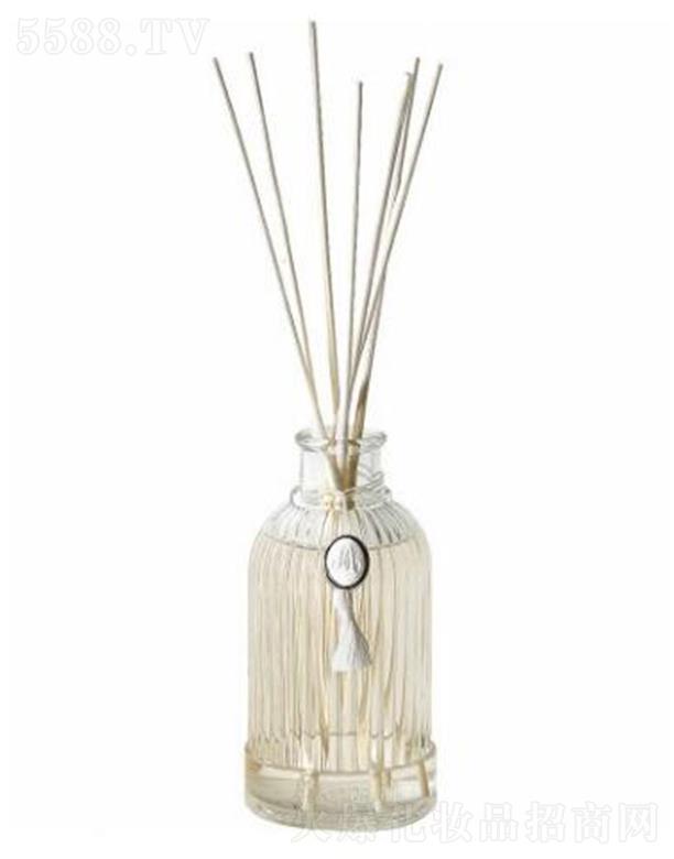 �Ϻ������� ��?sh��)۠��­h(hu��n)����Փ]�l(f��)Һ200ml �C ��������ʹ����