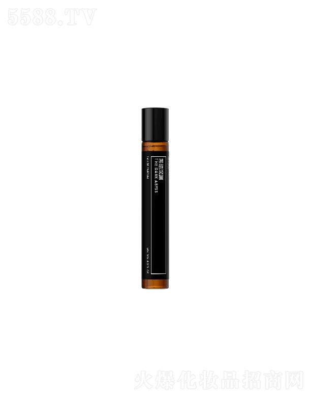 ����(r��n)�m�ڰ���Y�L����ˮ