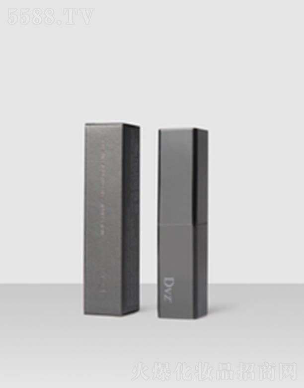 ��ɫˮ���᝙(r��n)�ڼt