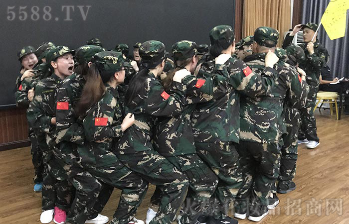 堅(jiān)毅紅旗渠，鑄力火爆魂