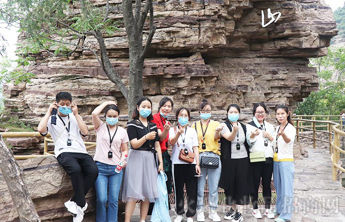 以夢為馬，不負韶華