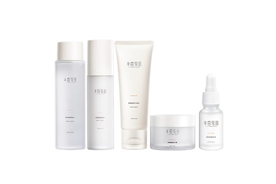 半畝花田面部護(hù)理水乳護(hù)膚套裝 半畝花田面部護(hù)理水乳護(hù)膚套裝