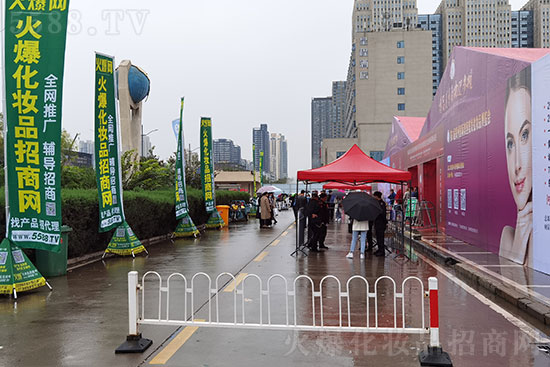 �������I(y��)���[�������_Ļ