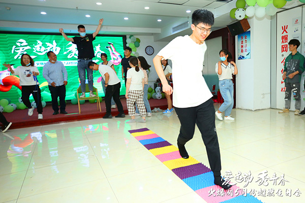 �𱬾W(w��ng)�����\�����ഺ��5���\�����Օ��A�M�e�k��